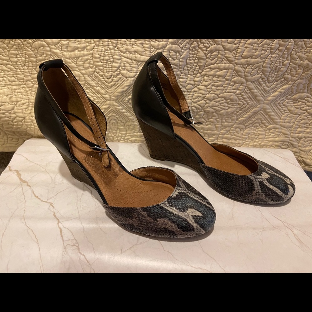 Clarks shoes